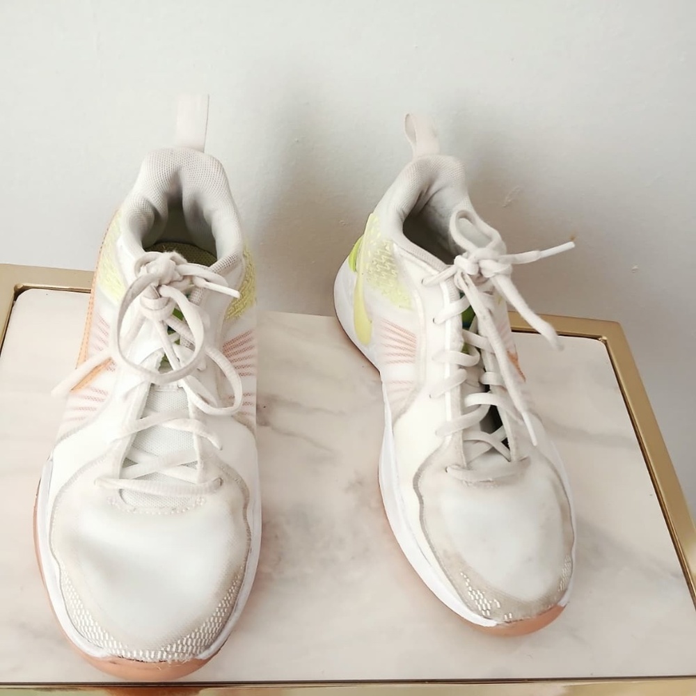 Nike Peach & Neon Accent White Running Shoes Size 4Y